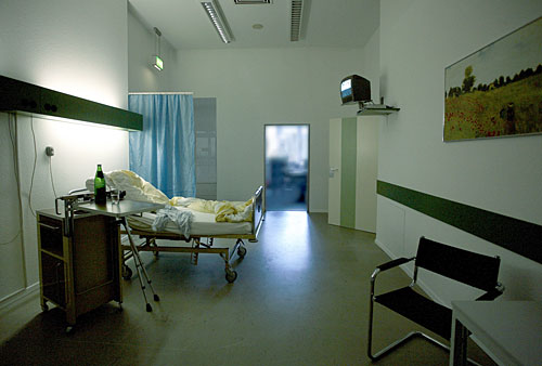 Innere Krankenzimmer, weiter
